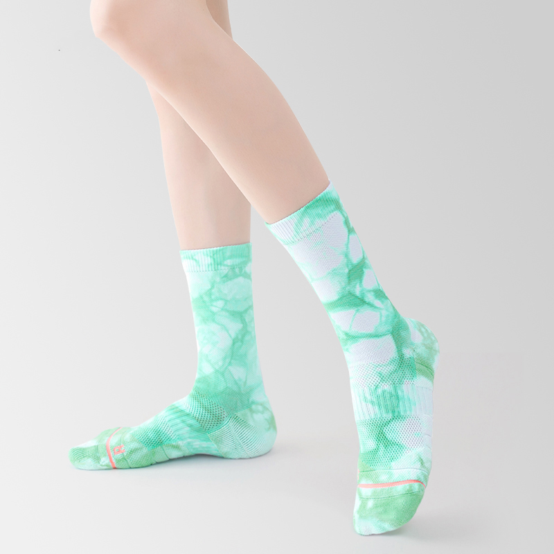 Tie-dye katoenen sportsokken tot halverwege de kuit